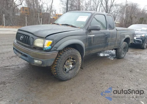 2003 Toyota Tacoma из США, поврежденный, VIN 5TEWM72N03Z221473
